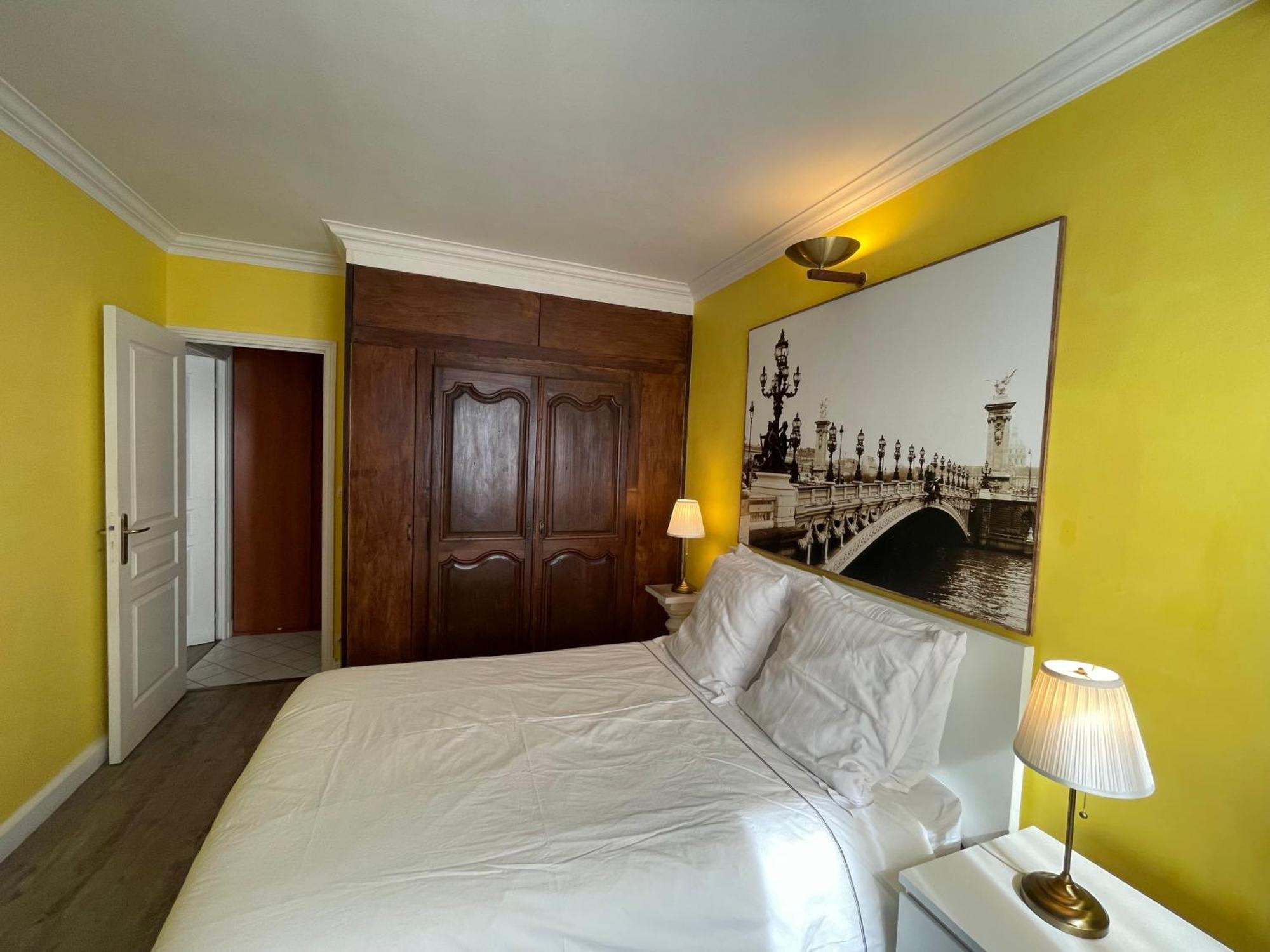 Appartamento Red Flat Parigi Esterno foto