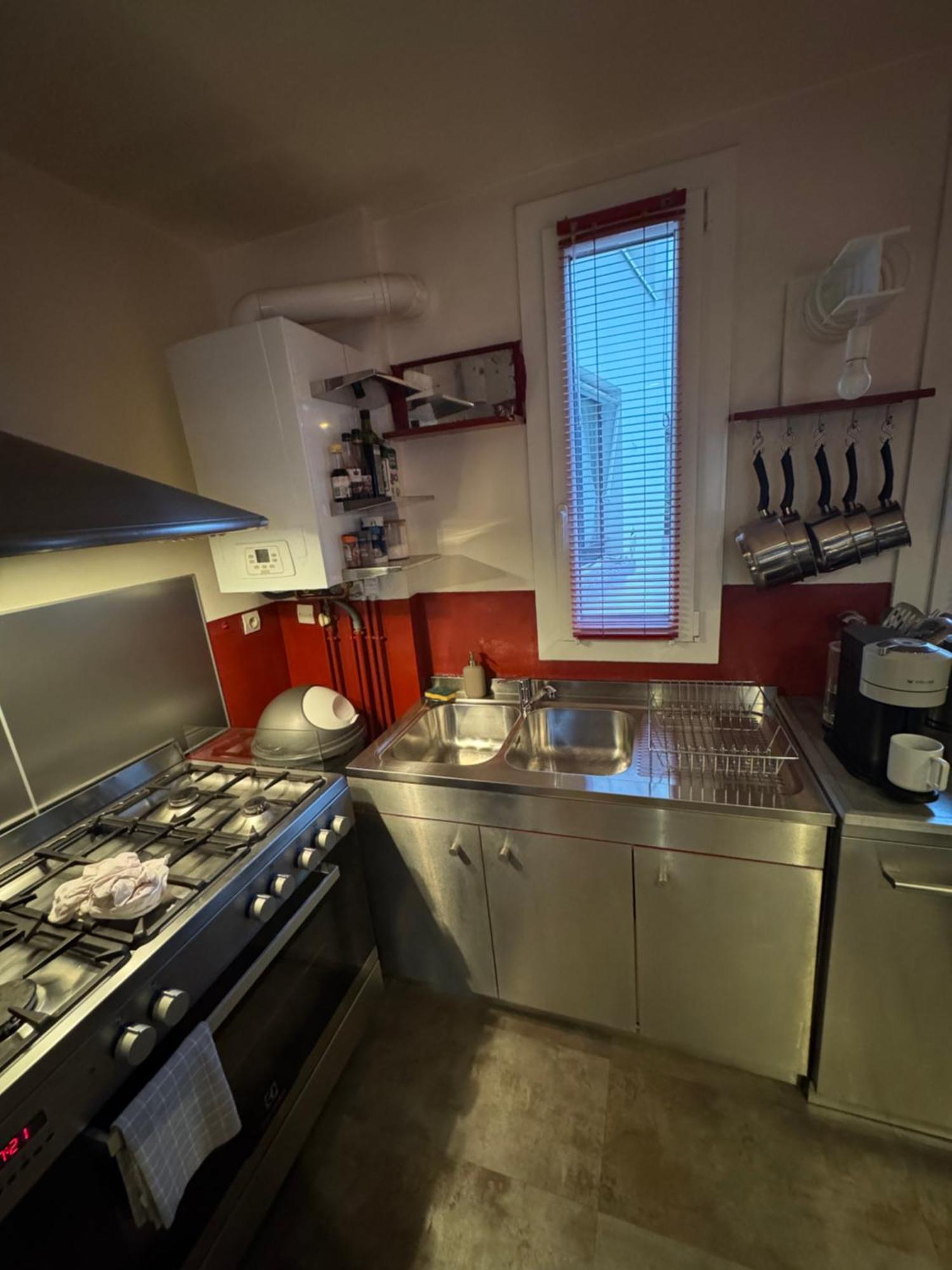 Appartamento Red Flat Parigi Esterno foto