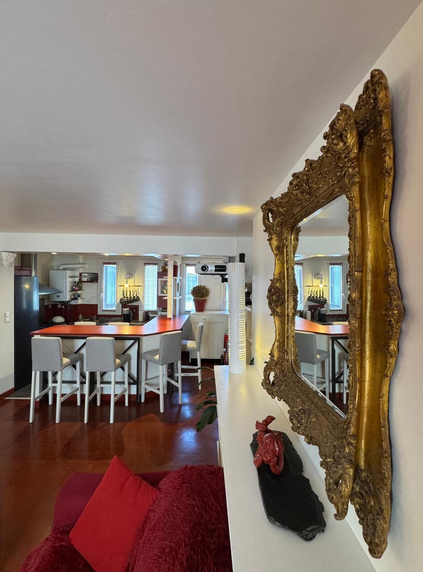 Appartamento Red Flat Parigi Esterno foto