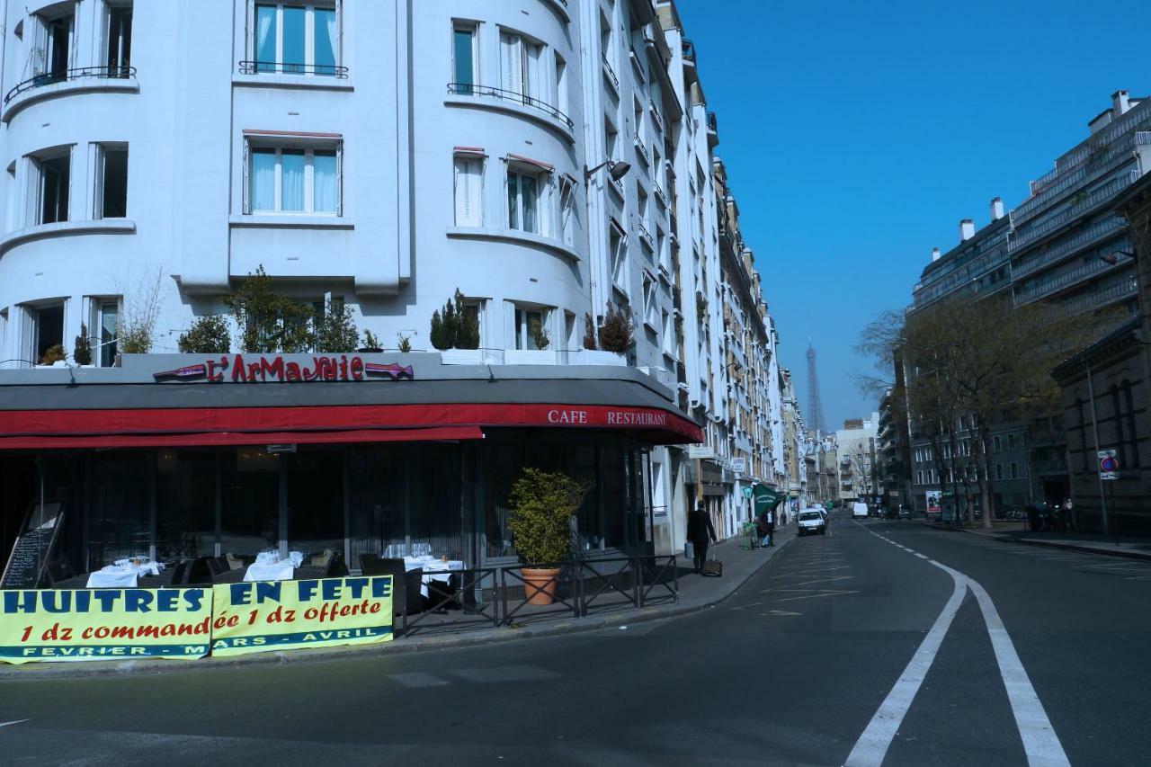 Appartamento Red Flat Parigi Esterno foto