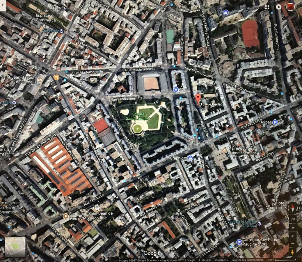 Appartamento Red Flat Parigi Esterno foto